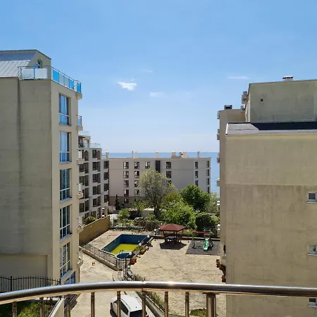 кабакум морски бриз на крачки от плажа וארנה